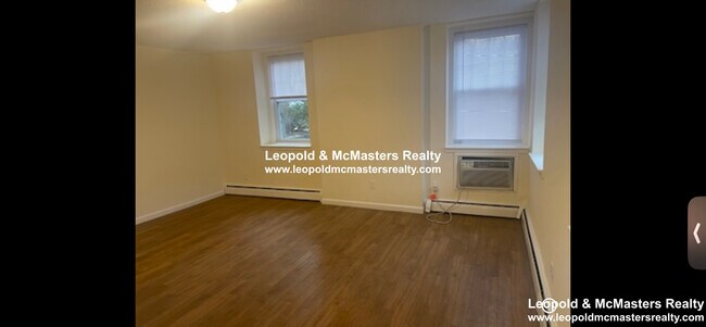 2022 Commonwealth Ave photo'