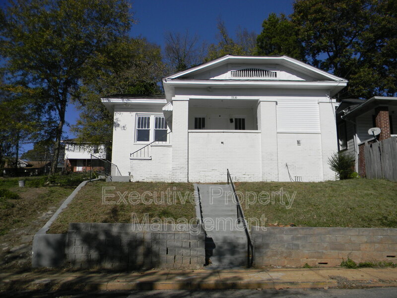 2220 29th Pl in Birmingham, AL - Building Photo