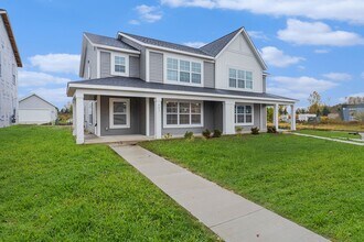 832 Winchester St in Holland, MI - Building Photo - Building Photo