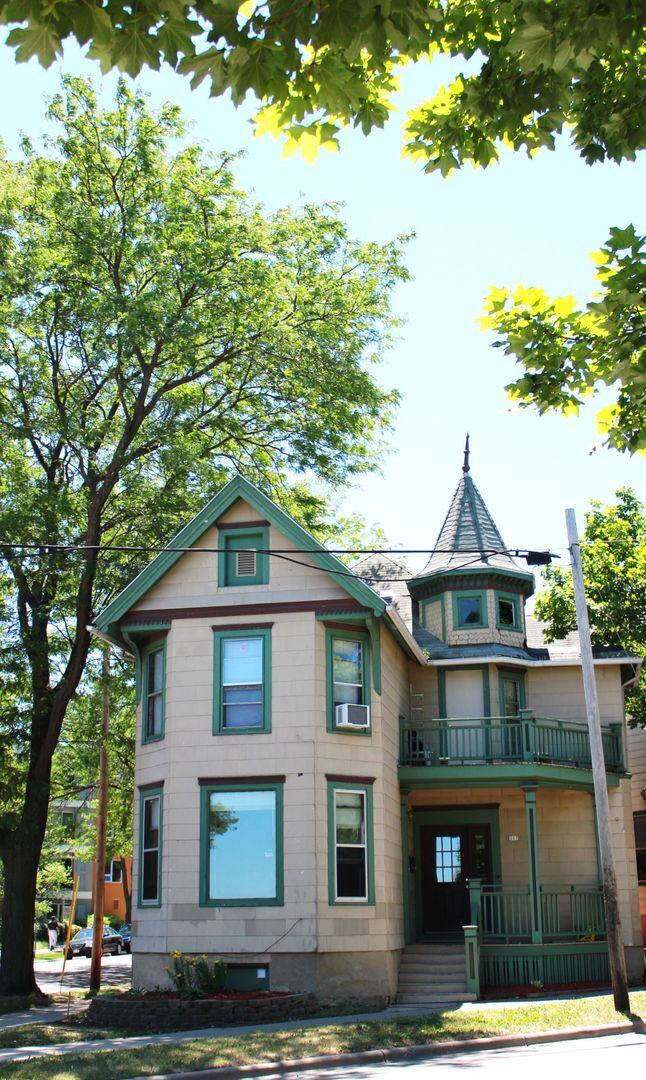 property at 317 E Gorham St