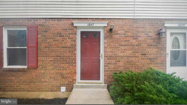 property at 1847 Hawk Ct
