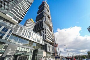 4015 The Exchange in Mississauga, ON - Building Photo