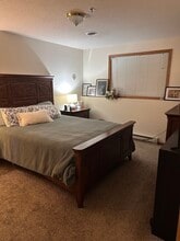 5322 Prill Rd, Unit B in Eau Claire, WI - Building Photo - Building Photo