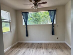 1217 Carolyn Ln in Clearwater, FL - Building Photo - Building Photo