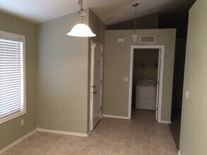 1231 W Jacksnipe Dr in Meridian, ID - Building Photo - Building Photo