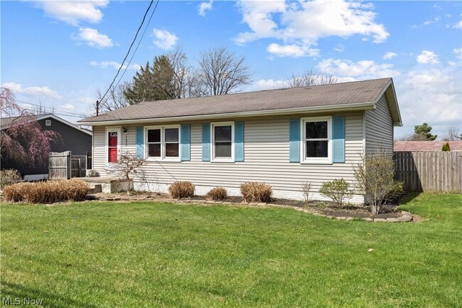 17050 Sheldon Rd in Brook Park, OH - Building Photo - Building Photo