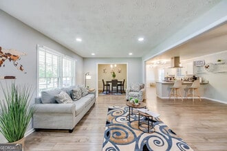 6903 Doncaster Rd in Jonesboro, GA - Building Photo - Building Photo