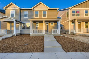 1348 S Boston Ct in Denver, CO - Building Photo