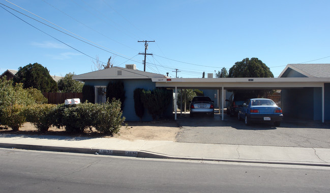 14665-14675 Mesa Dr in Victorville, CA - Foto de edificio - Building Photo