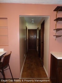 703 Y Ave photo'