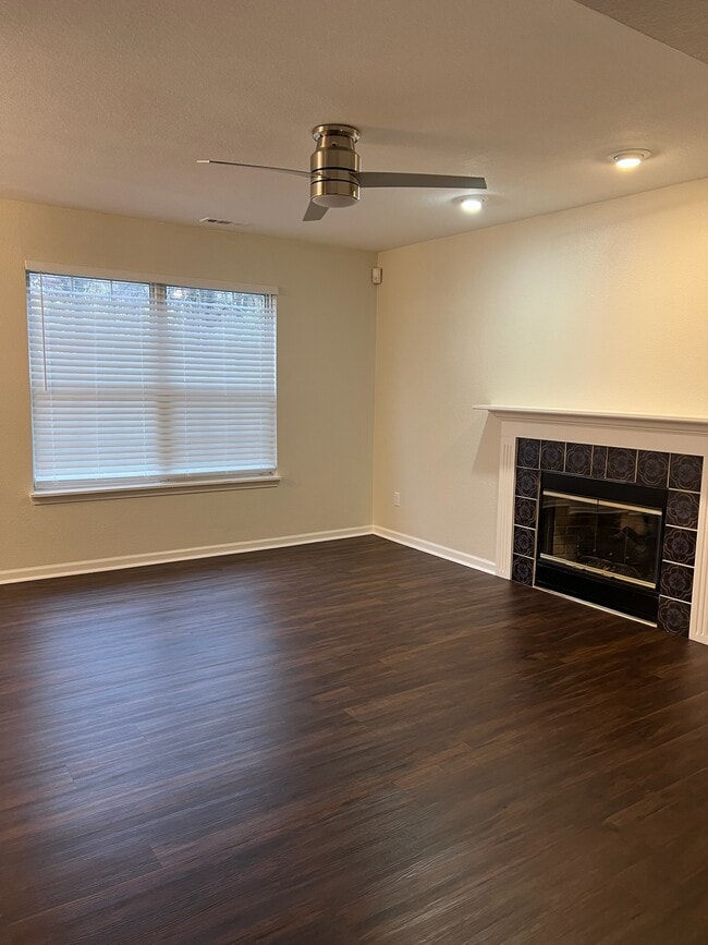 11973 Cedar Dr in Fishers, IN - Building Photo - Building Photo