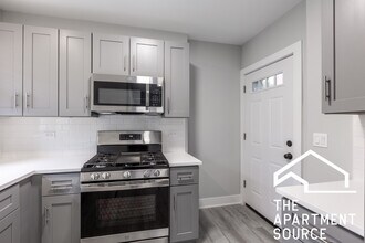 1139 Oak Ave in Evanston, IL - Foto de edificio - Building Photo