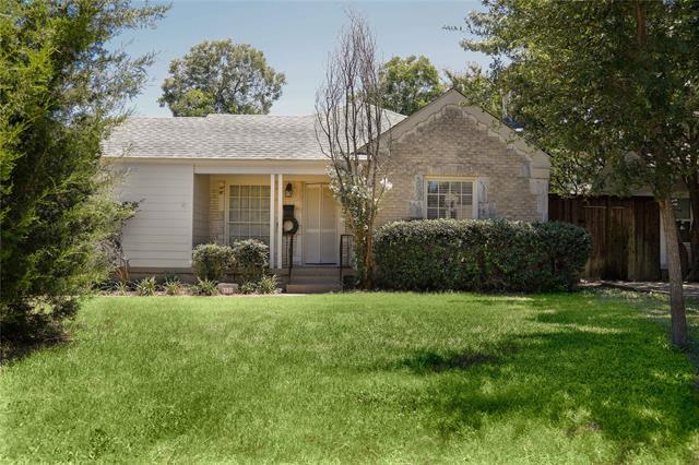 property at 5122 W Amherst Ave