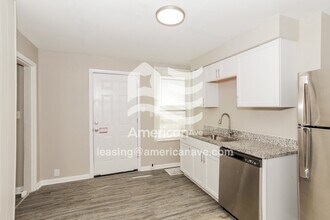 305 Pershing Ave in Covington, KY - Building Photo - Building Photo