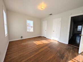 2823 33rd St in Lubbock, TX - Building Photo - Building Photo