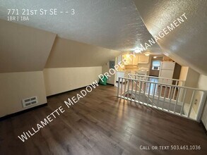 771 21st St SE in Salem, OR - Building Photo - Building Photo