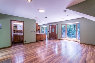 2600 E Fork Rd in Brevard, NC - Building Photo - Building Photo