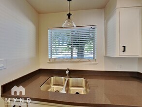 2741 21st Street in Sacramento, CA - Building Photo - Building Photo