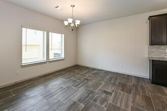 21319 Cypress Conifer Dr in Cypress, TX - Foto de edificio - Building Photo