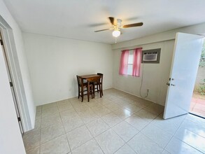 812 Doner Rd in Laredo, TX - Building Photo - Building Photo