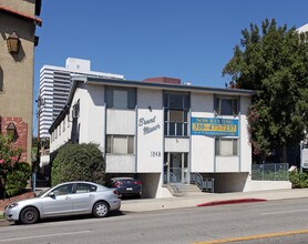 Brent Manor Apartments in Los Angeles, CA - Building Photo - Building Photo