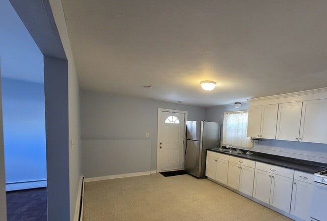 property at 2015 Corbin Ave