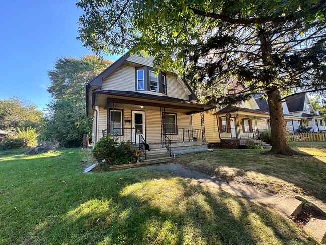 property at 615 Nicholas St