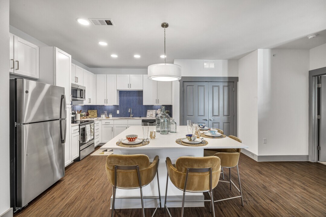 Nexus East in Austin, TX - Building Photo