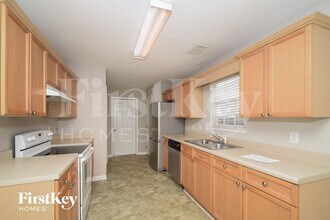 127 Renwick Ln in Calera, AL - Foto de edificio - Building Photo