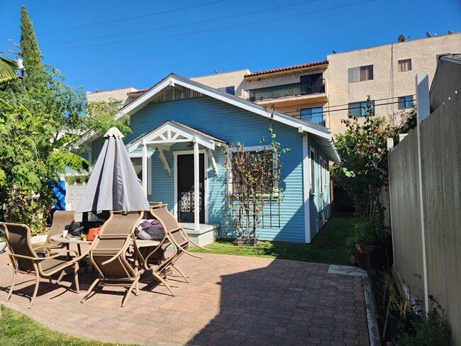 property at 612 Coronado Ave
