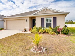 1324 Ocean Spray Dr in Ruskin, FL - Building Photo - Building Photo