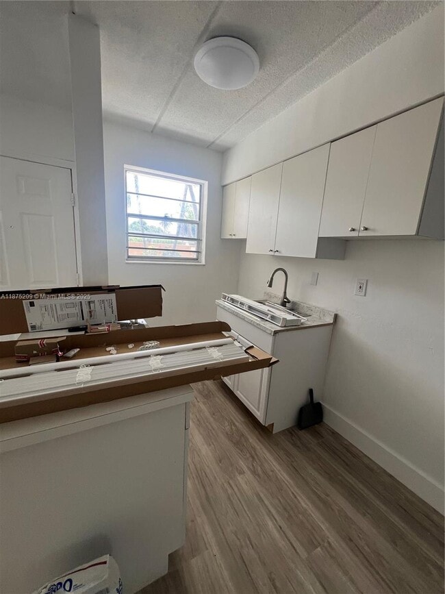 1235 W 66th St in Hialeah, FL - Building Photo - Building Photo