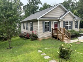 918 Gleason St in Arden, NC - Building Photo - Building Photo