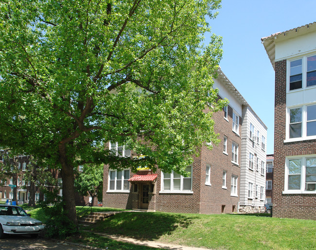 North Mersington Apartments in Kansas City, MO - Building Photo - Building Photo