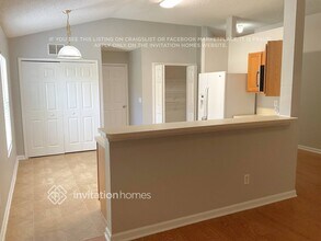 8717 Springtree Road in Jacksonville, FL - Building Photo - Building Photo