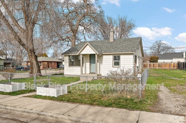 6132 Everett in Boise, ID - Building Photo - Building Photo