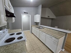 9571 Gonzales Dr in Dallas, TX - Building Photo - Building Photo