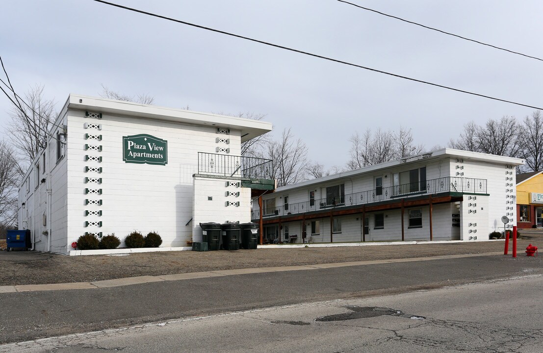 Plaza View Apartments in Kent, OH - Foto de edificio