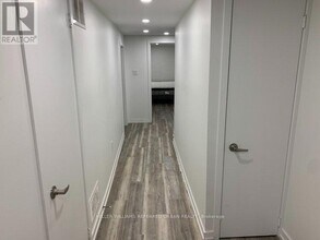 1825 Davenport Rd in Toronto, ON - Building Photo - Building Photo