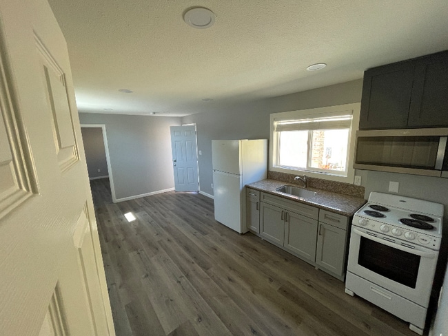 property at 1119 Elgin St