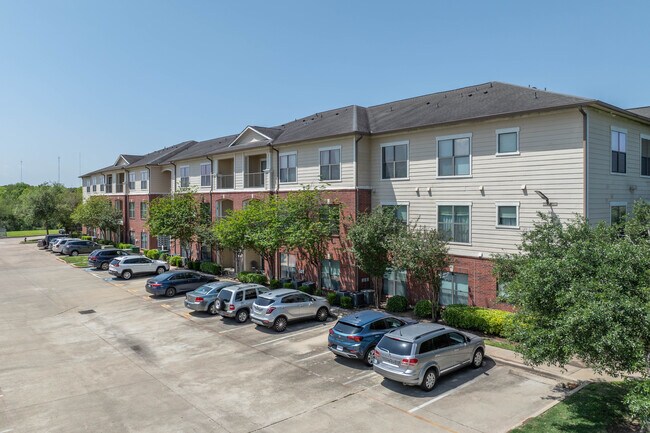 Corinthian Village in Houston, TX - Building Photo - Building Photo