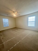 4306 Timberbrooke Dr, Unit Apt 3C in Greensboro, NC - Building Photo - Building Photo