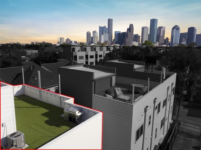 property at 1604 Crockett St