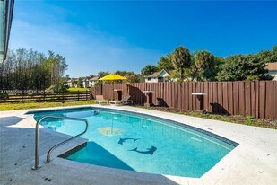 6931 NW 32nd Ave in Fort Lauderdale, FL - Building Photo