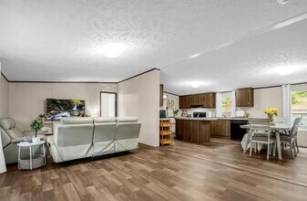 4865 US-64 in Union Mills, NC - Foto de edificio - Building Photo