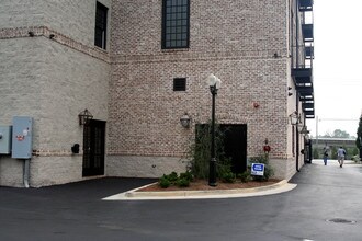 5434 Peachtree Rd in Atlanta, GA - Building Photo - Building Photo