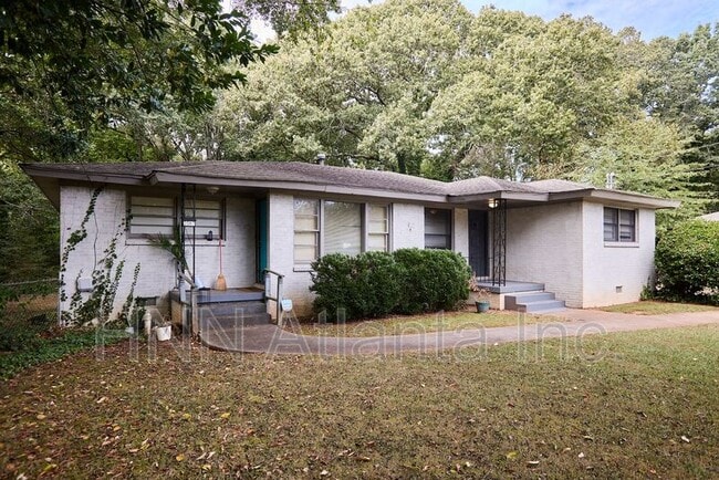property at 2065 Nettie Ct