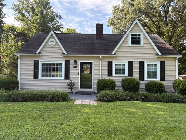 property at 1910 Darwick Rd