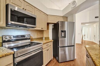 3407 Emerald Oaks Dr in Hollywood, FL - Building Photo - Building Photo