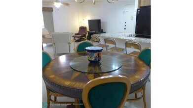 123 Deer Creek Blvd in Deerfield Beach, FL - Building Photo - Building Photo